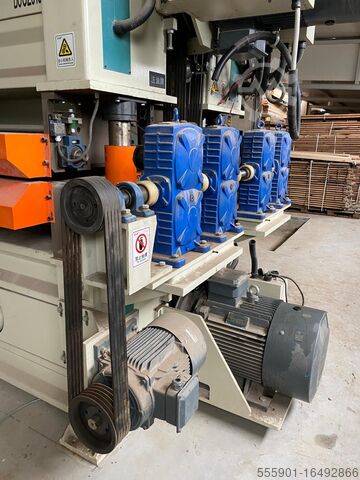 Double wide belt sander Qindao Haohailong Woodworking Machinery BSG2613C