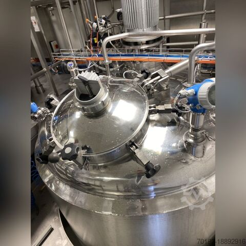 3400 litres heatable/coolable agitator tank made of V4A with propeller agitator  