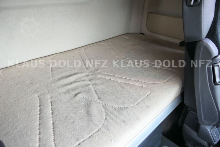 LKW mit Kofferaufbau MERCEDES-BENZ Actros 1842 Koffer Vollluft LBW Euro 6