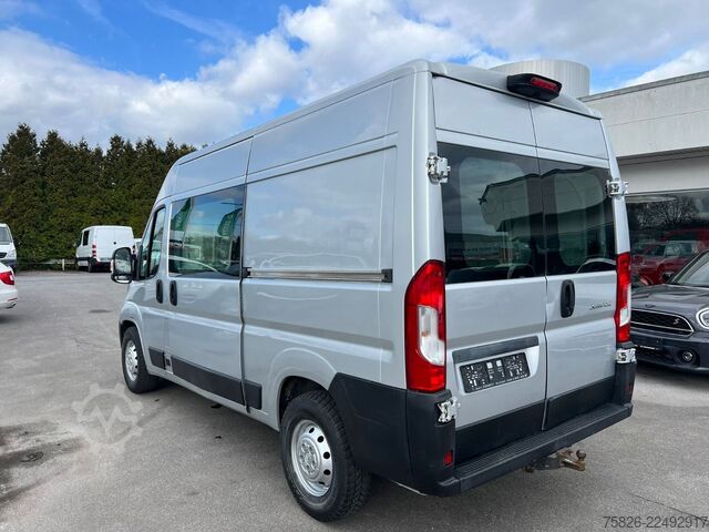 Kastenwagen hoch Citroën Jumper 35 L2H2*1.Hand*Kamera*2*Schiebetür*AHK*