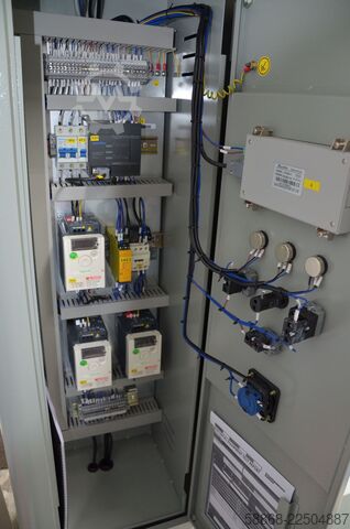 Semi-automatic pallet wrapper KVK 1A mit Ausschnitt für Hubwagen- elektromagnetischer Bremse