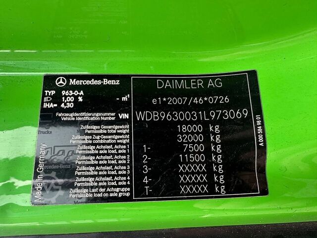 Crane truck Mercedes-Benz Antos 2030 4x2 Atlas 120.2E-A 3 L Euro 6
