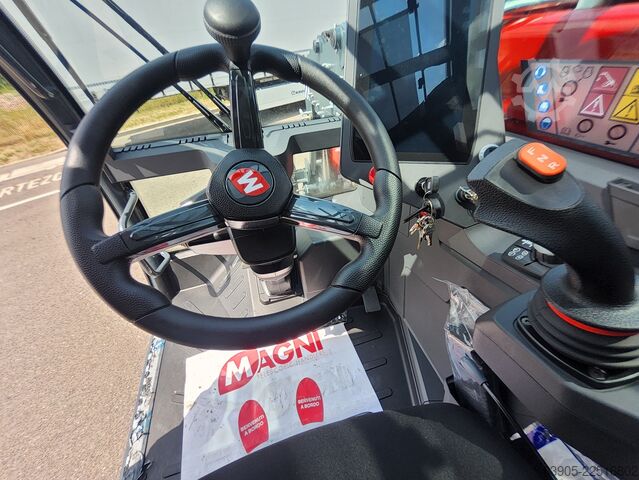 Rotating forklift Magni RTH 8.35