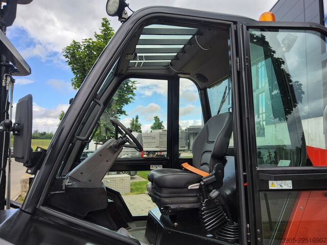 All-terrain forklift Manitou M 30-4