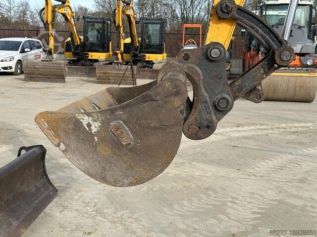 Crawler excavator JCB 50Z-2