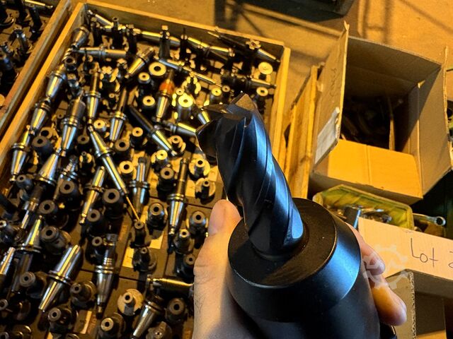 Large lot of SK 40 tool holders SK 40 Tool Holders