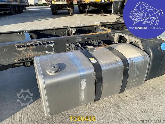 Chassis with cab Volvo FH 460