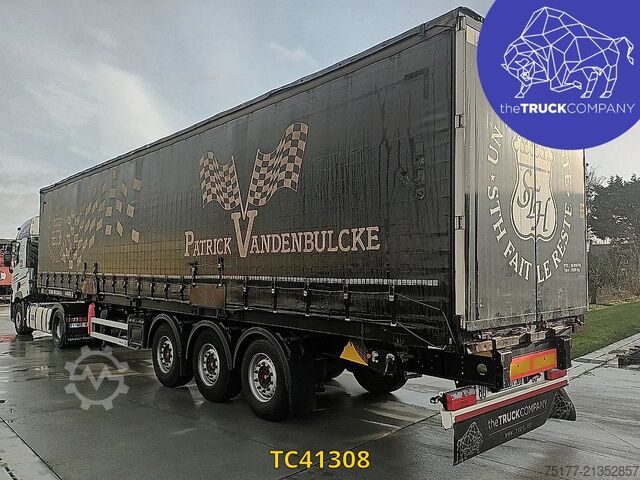 Container transportation Hoet Trailers 