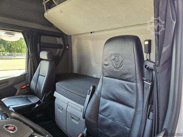 Scania S770 8x4/4 / 180.000 KG / HYDRAULIC Scania S770 8x4/4 / 180.000 KG / HYDRAULIC