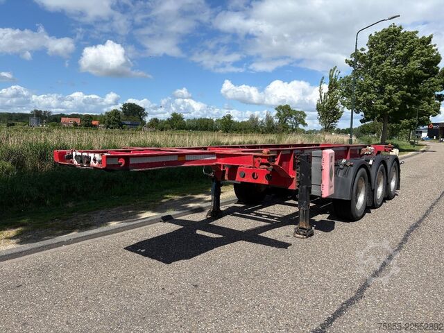 Containertransport Schmitz Cargobull SCF24 20FT Chassis / Tank / ADR / BPW Axles / D...