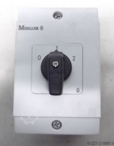 Pole-changing switch Möller T0-4-8440/l1