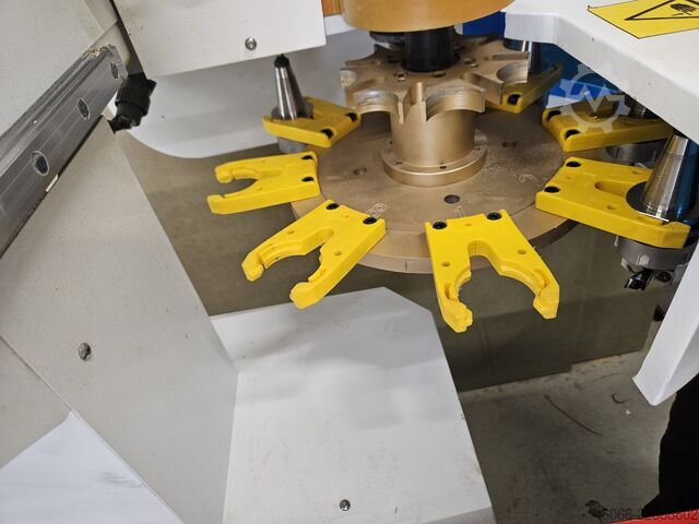3 axes CNC router ATC REU 2030