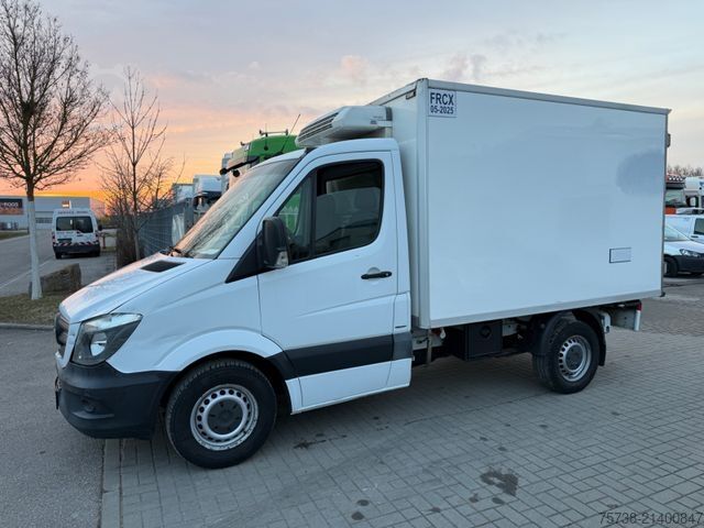 Refrigerator body van MERCEDES-BENZ Sprinter 319 CDI V6 Kühlkoffer/ThermoKing V300