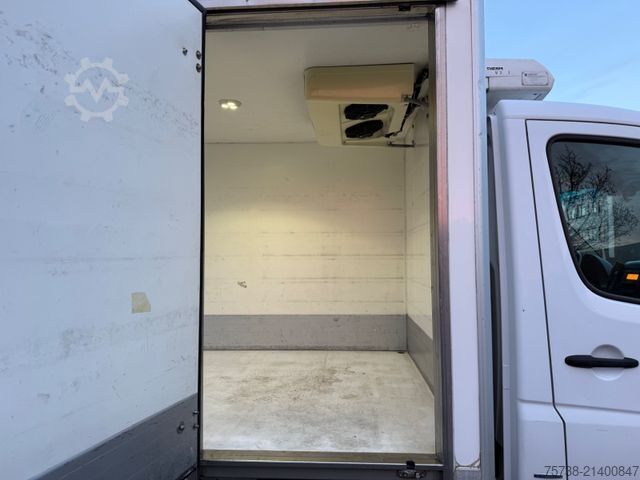 Refrigerator body van MERCEDES-BENZ Sprinter 319 CDI V6 Kühlkoffer/ThermoKing V300