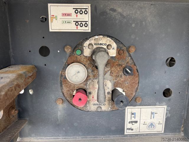 Tipper semitrailer LANGENDORF SKA Kippmulde/Stahl-Alu/33 m³/Plane/Luft-Lift