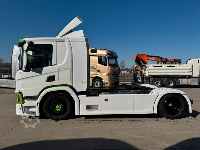 Standard tractor unit SCANIA P 450 * RETARDER  * STANDHEIZUNG * 3 X VORHANDEN