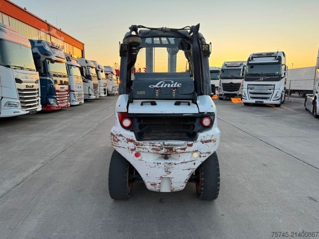 Front loader forklift LINDE H 50 * TRIPLEX * GAS * 5.600 h *