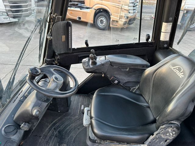 Front loader forklift LINDE H 50 * TRIPLEX * GAS * 5.600 h *