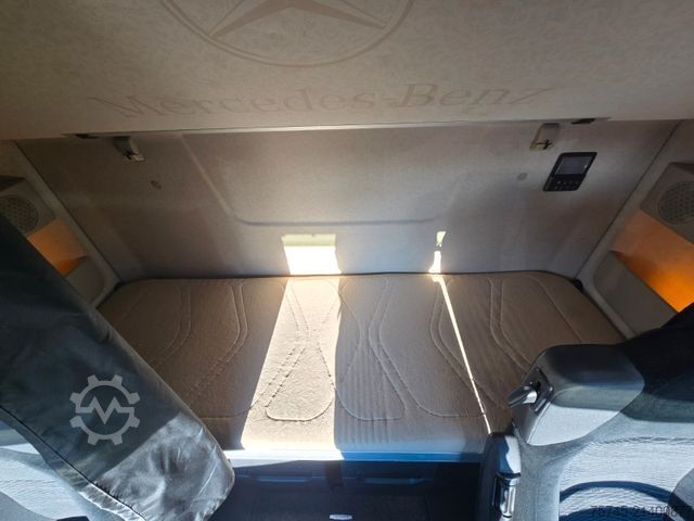 Volume tractor unit MERCEDES-BENZ ACTROS 1848 *BIG SPACE*RETARDER*ALCOA*STANDKLIMA