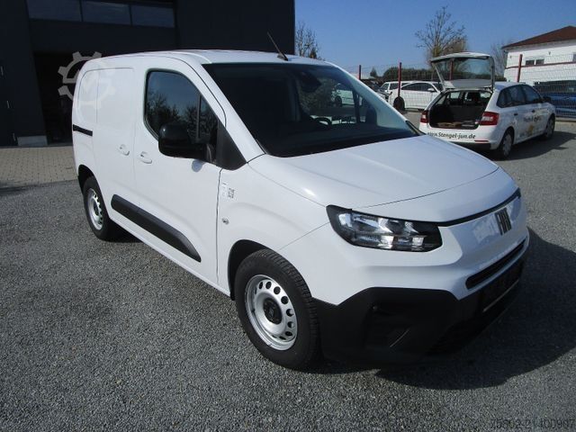 Panel van FIAT Doblo *102 PS+Neu+Klima+Top Ausstattung*