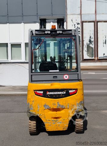 Elektrisch – 4 Räder Jungheinrich EFG 425ks 6.5m/ batt2021/ 4v
