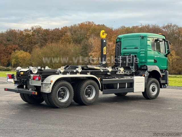 Abrollkipper MAN TGS 33.480 6x6 BL HYVA 26-55-S AK *NEU*