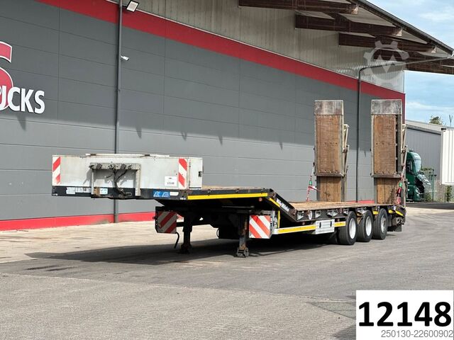Tieflader-Sattelauflieger MÜLLER-MITTELTAL TS3 Profi 30,0 Tieflader mit NLA & hydr. Rampen