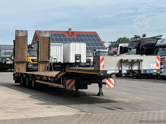 Tieflader-Sattelauflieger MÜLLER-MITTELTAL TS3 Profi 30,0 Tieflader mit NLA & hydr. Rampen