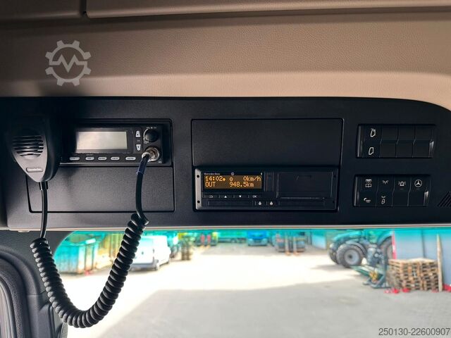Standard SZM MERCEDES-BENZ Actros 1853 LS 4x2 BL Schubbodenhydraulik
