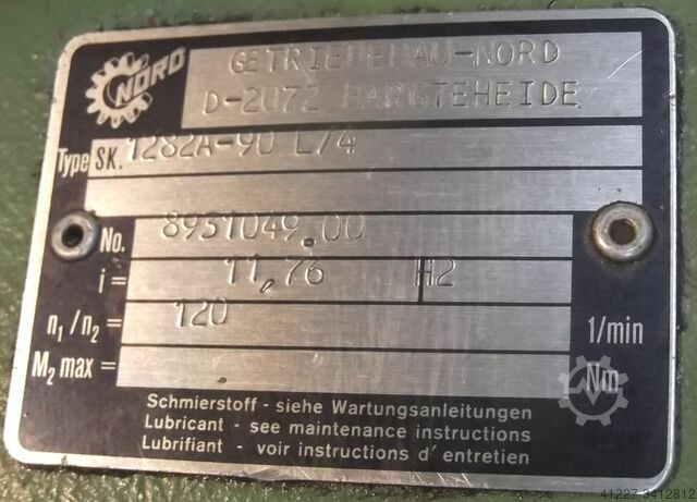 Getriebemotor 1,5 kW 120 U/min Nord SK1282A-90 L/4