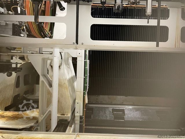 Machining Center - Vert. MAZAK VTC 800/30SRL