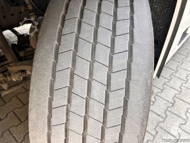 Standard tractor unit MERCEDES-BENZ 1845 LS 4x2, Bigspace, Retarder