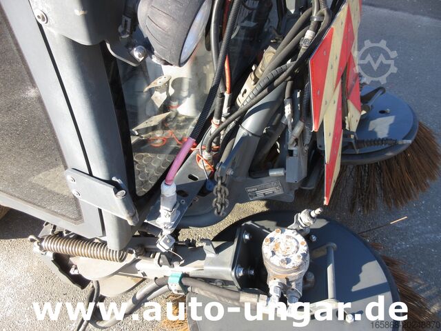 Kehrmaschine Hako CityMaster CM 1600 Kehrmaschine Knicklen