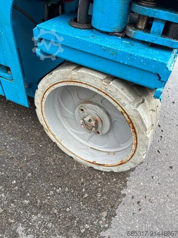 Scissor lift Genie GS 1932 E-Drive