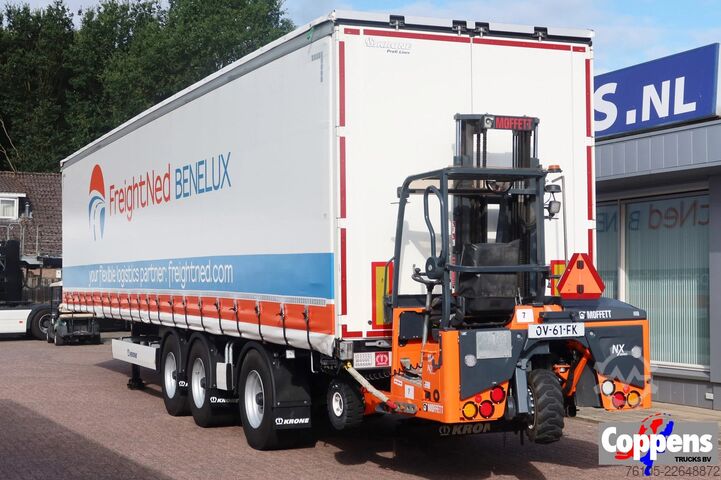 Curtain sided Krone N/A SD + kooiaap + stuur as