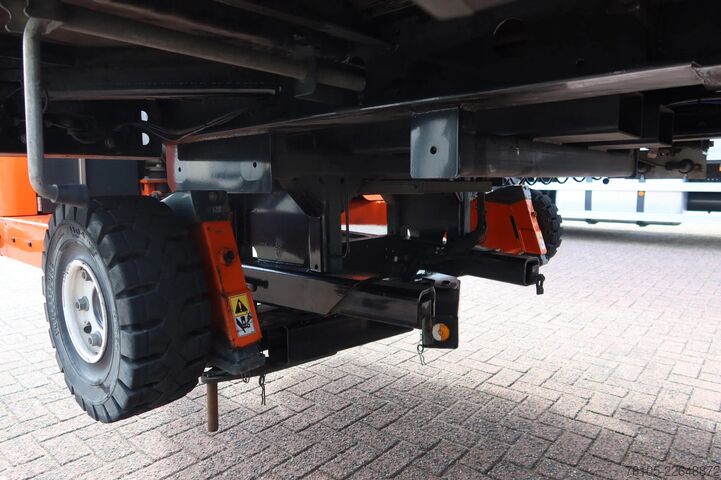 Curtain sided Krone N/A SD + kooiaap + stuur as
