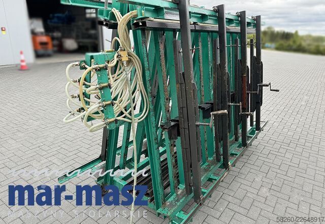 Double-sided trapezoidal pneumatic press TECH-FA 