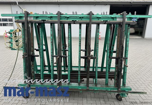 Double-sided trapezoidal pneumatic press TECH-FA 