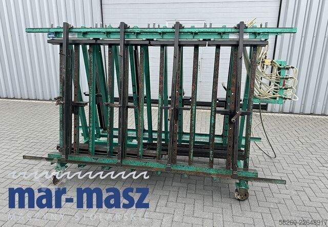 Double-sided trapezoidal pneumatic press TECH-FA 