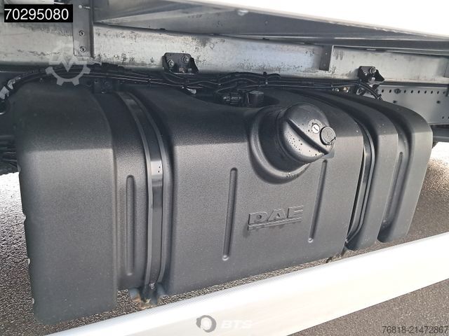 Box truck DAF XB 230 4X2 FA DC 12t - Paccar Body Koffer