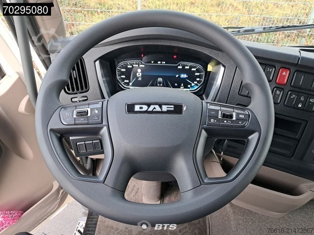 Box truck DAF XB 230 4X2 FA DC 12t - Paccar Body Koffer