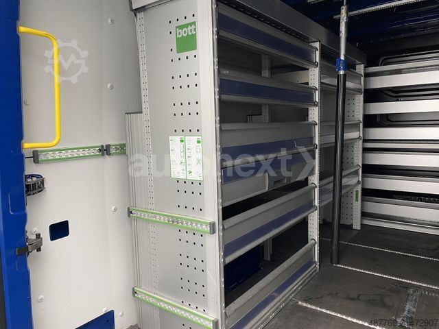 Panel van VOLKSWAGEN Crafter 35 Automatik *Werkstatt* LED+KAMERA+NAVI