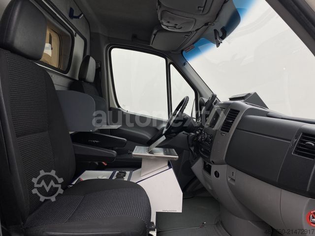Fire truck MERCEDES-BENZ Sprinter 518 V6 CDI RTW *TOP ZUSTAND*