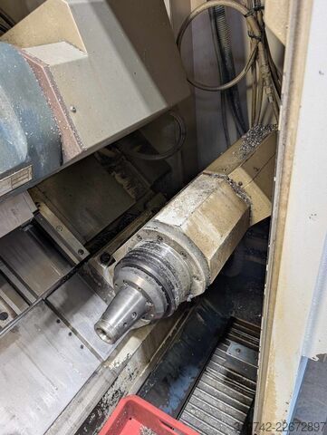 CNC turning and milling center Spinner TC30052SMCY