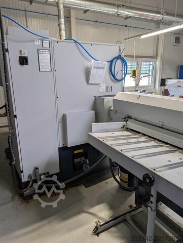 CNC turning and milling center Spinner TC30052SMCY