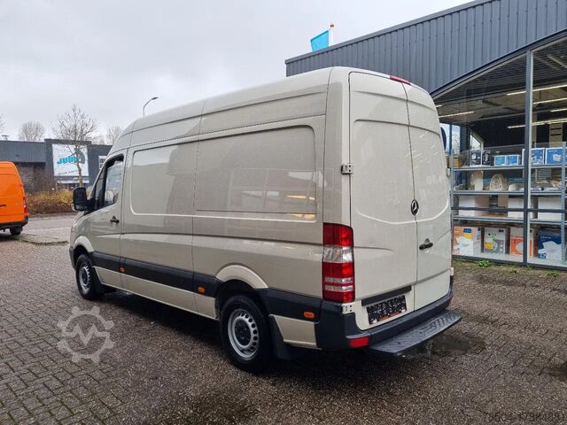 Delivery van Mercedes-Benz Sprinter 311 CDI L2H2 EURO 6 2.2 CDI RWD