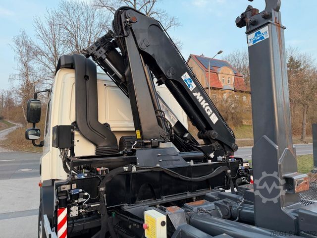 Kipper LKW DAF CF 75.250 Abrollkipper KRAN FUNK