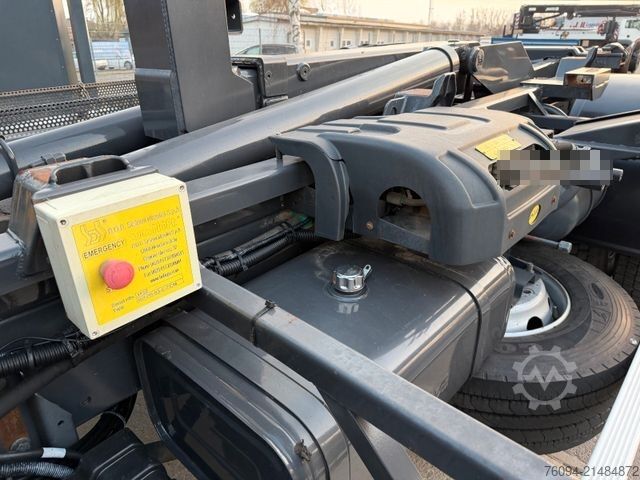 Autokran DAF CF 75.250 Abrollkipper KRAN FUNK