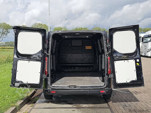 High-roof van FORD TRANSIT CUSTOM 2.0 L2H1 Navi AC Euro6