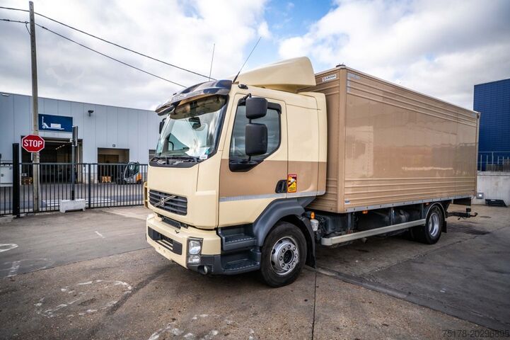 Box body VOLVO FL 260 (13.5t) +DHOLLANDIA 2T